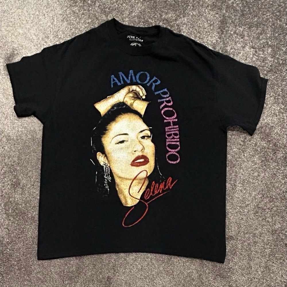 SELENA AMOR PROHIBIDO S/M WOMENS JUNK FOOD CLOTHING BLACK MULTI-COLOR GRAPHIC - Picture 2 of 3